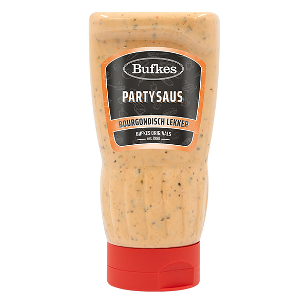 Tanga kiygan porno qizlar Dushdan keyin shaffof xalatda